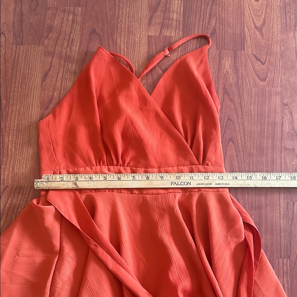 Burnt orange sleeveless romper size small - Picture 8 of 8